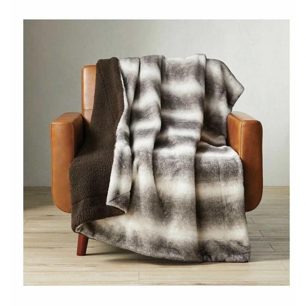 NEW Better Homes & Gardens Blanket Faux Fur & Sherpa Throw 50